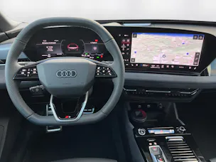 Audi A6 Avant e-tron quattro