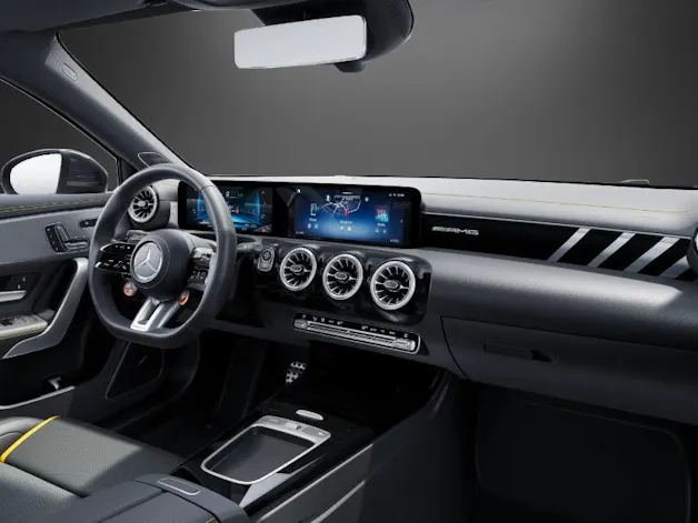 Mercedes-Benz A AMG 45 S 4Matic+ 8G-DCT