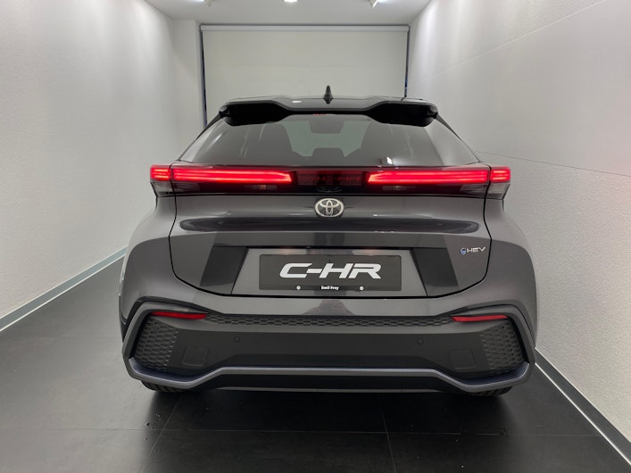 Vehicle image TOYOTA C-HR