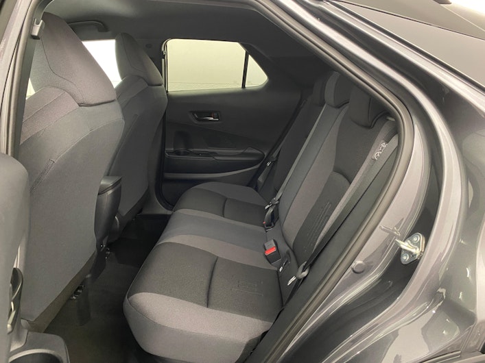 Vehicle image TOYOTA C-HR