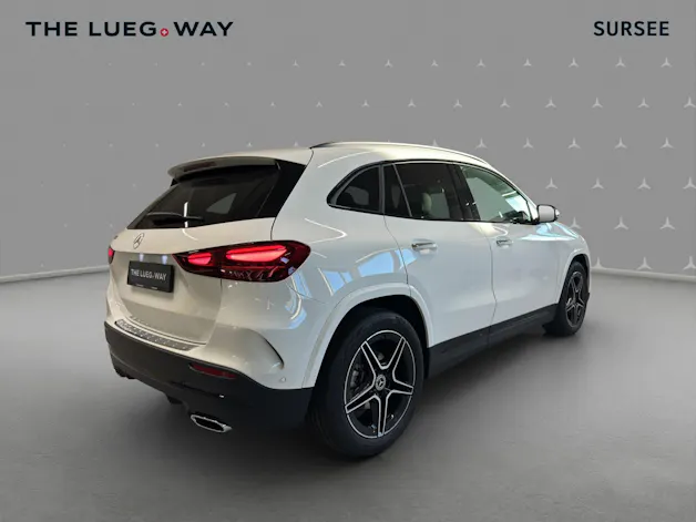 Mercedes-Benz GLA 200 Night Star 7G-DCT