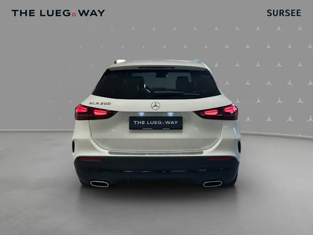 Mercedes-Benz GLA 200 Night Star 7G-DCT