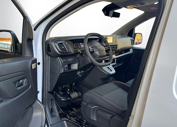 Vehicle image 6 Vehicle image 6