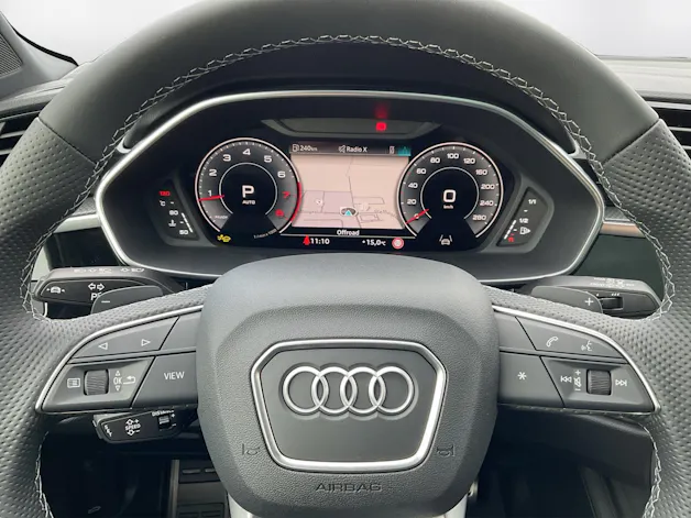 Audi Q3 35 TFSI S line Attraction S-tronic