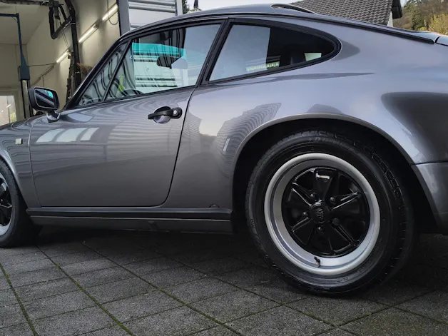 Porsche 911 3.2 Carrera Coupé