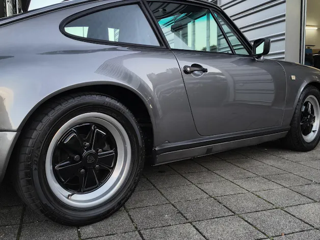 Porsche 911 3.2 Carrera Coupé