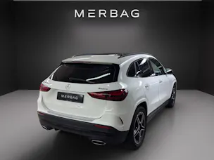Mercedes-Benz GLA 220d 4Matic 8G-DCT