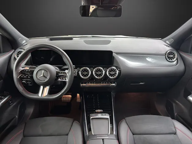 Mercedes-Benz GLA 220d 4Matic 8G-DCT