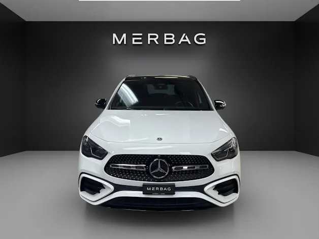 Mercedes-Benz GLA 220d 4Matic 8G-DCT