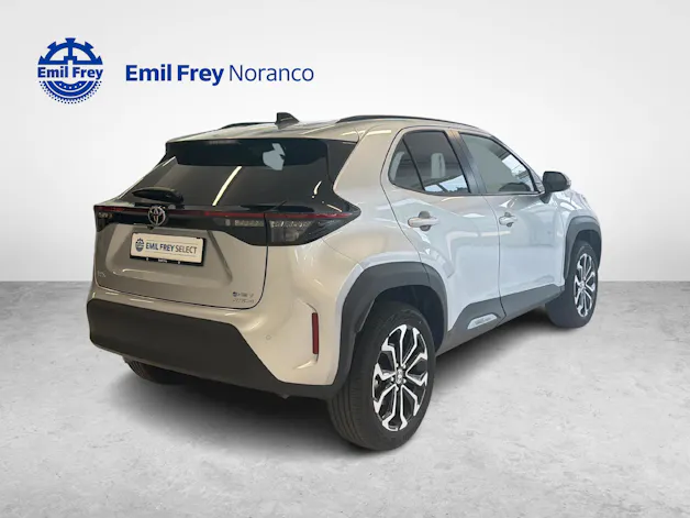 Toyota Yaris Cross 1.5 VVT-i HSD Trend AWD-i - Ruote invernali & Servizi inclusi