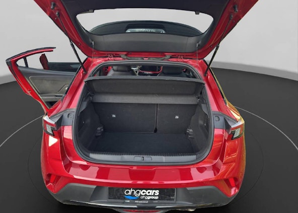 Vehicle image 8 Vehicle image 8