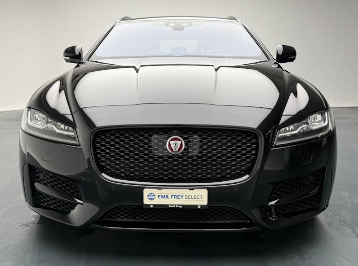 Vehicle image JAGUAR XF