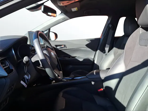 Toyota C-HR 2.0 VVTi HSD Move