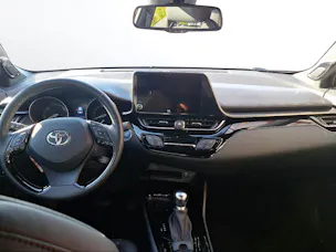 Toyota C-HR 2.0 VVTi HSD Move