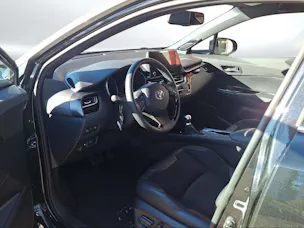 Toyota C-HR 2.0 VVTi HSD Move