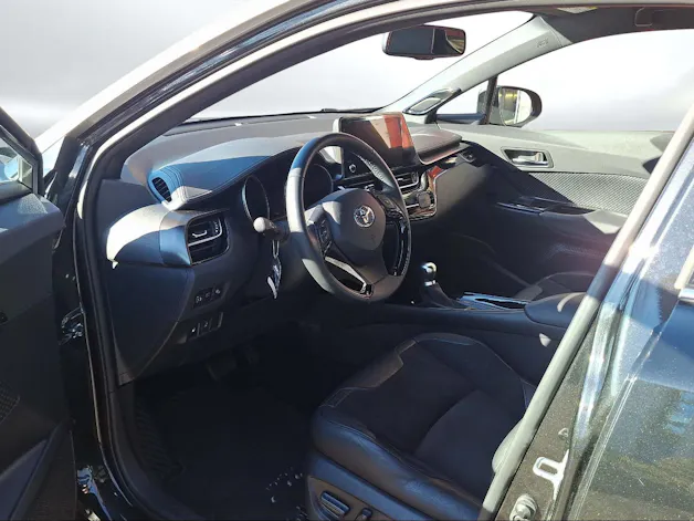 Toyota C-HR 2.0 VVTi HSD Move