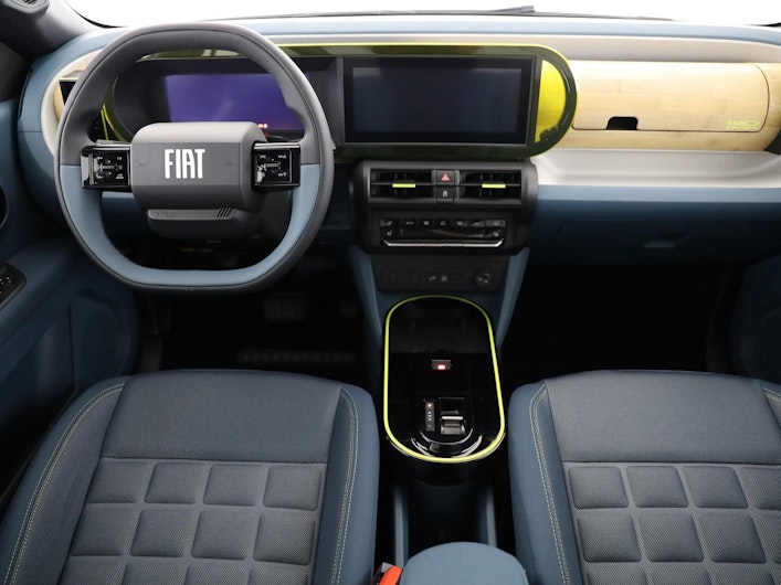 Vehicle image FIAT GRANDE PANDA