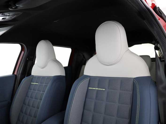 Vehicle image FIAT GRANDE PANDA