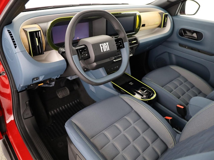 Vehicle image FIAT GRANDE PANDA