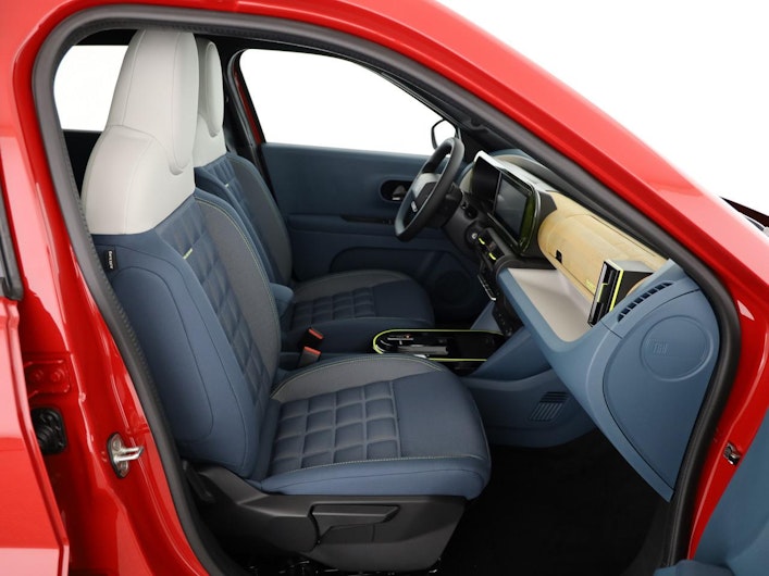 Vehicle image FIAT GRANDE PANDA