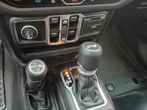 Jeep Wrangler 2.0 Turbo Sahara Unlimited 4xe