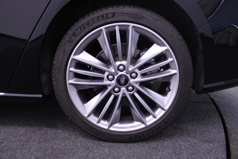 Vehicle image FORD FOCUS