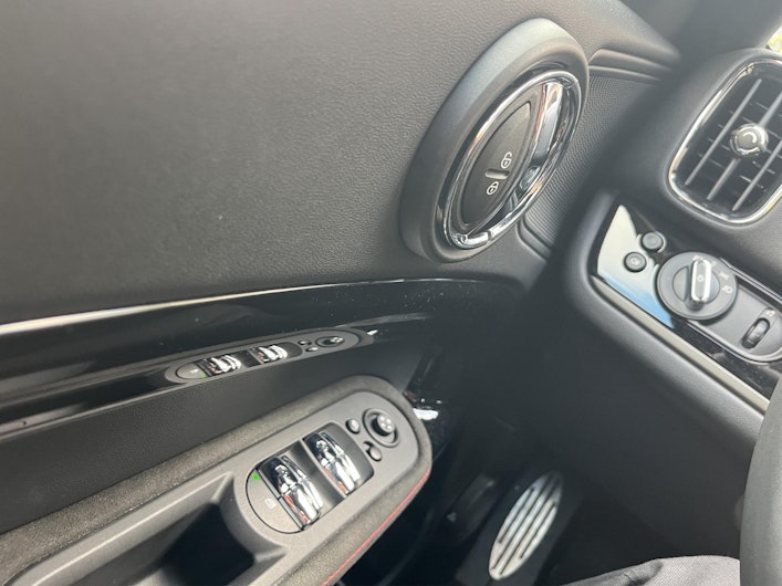 Vehicle image MINI COUNTRYMAN