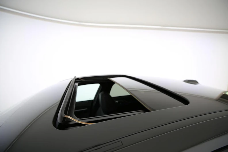 Fahrzeugbild BMW i4