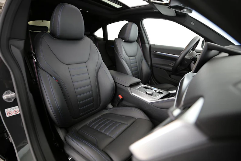 Fahrzeugbild BMW i4