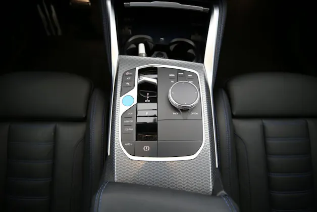 BMW i4 M50