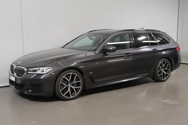 Vehicle image BMW 5 SERIES