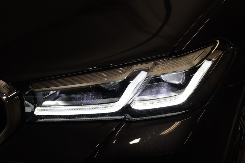 Vehicle image BMW 5 SERIES