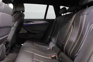 Vehicle image BMW 530d xDrive SAG Touring
