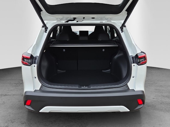 Vehicle image 9 Vehicle image 9