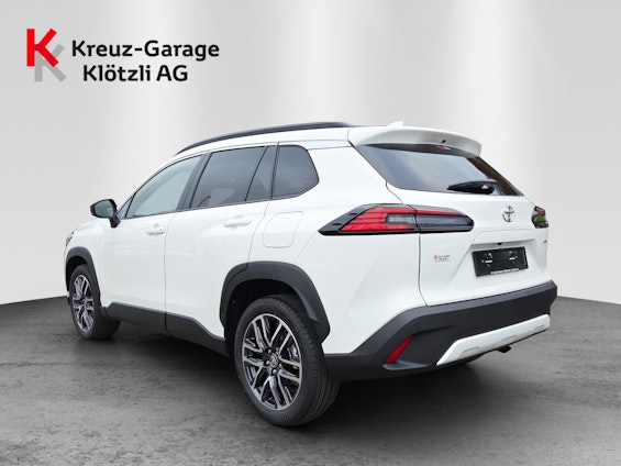 Vehicle image 4 Vehicle image 4