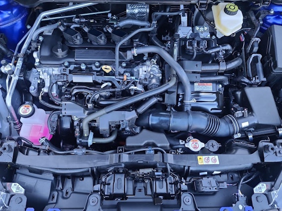 Vehicle image 15 Vehicle image 15