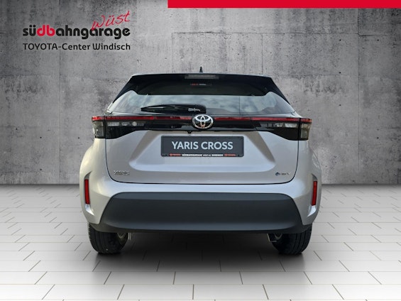 Vehicle image 13 Vehicle image 13