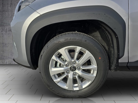 Vehicle image 14 Vehicle image 14