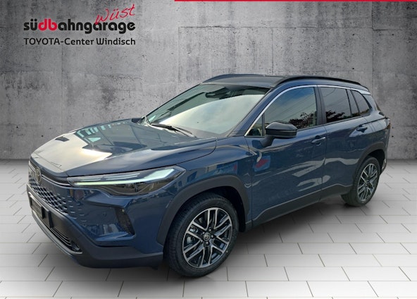 First vehicle image First vehicle image