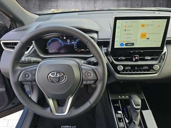 Vehicle image 4 Vehicle image 4