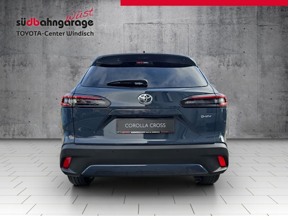 Vehicle image 13 Vehicle image 13