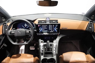 Vehicle image DS AUTOMOBILES 7 Crossback 1.6 E-Tense Rivoli 4x4
