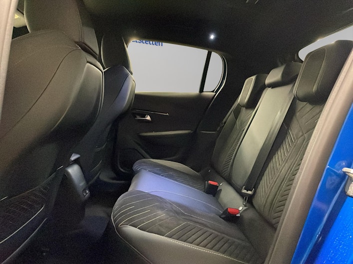 Vehicle image PEUGEOT 208