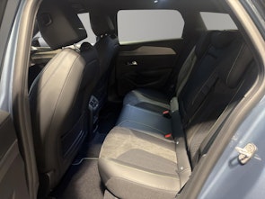 Vehicle image PEUGEOT 308 SW 1.2 Hybrid GT