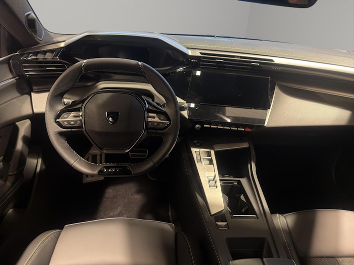 Vehicle image PEUGEOT 308