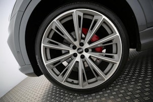 Vehicle image AUDI Q8 3.0 50 TDI Black Edition quattro T-Tronic