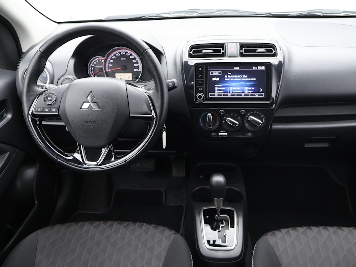 Vehicle image MITSUBISHI SPACE STAR