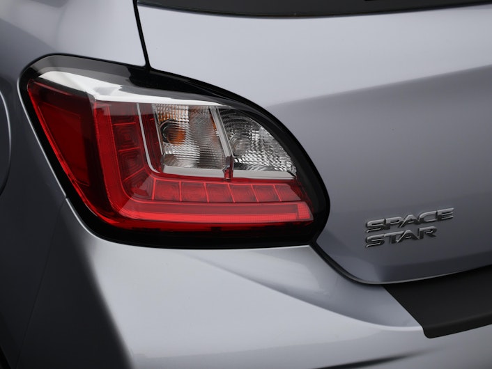 Vehicle image MITSUBISHI SPACE STAR