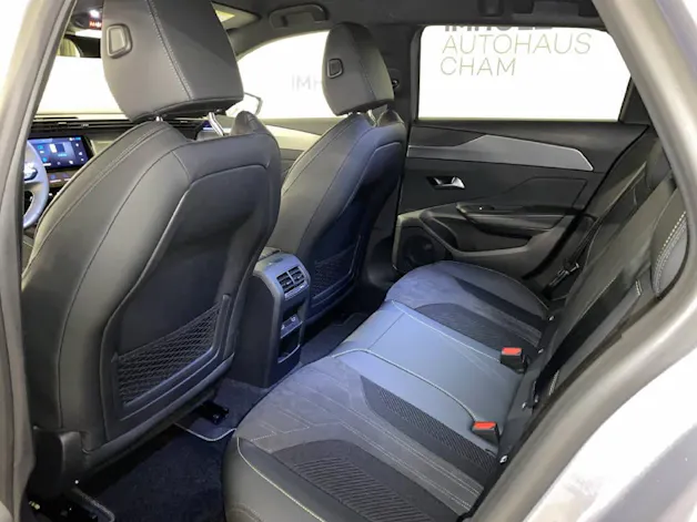 Peugeot 308 SW 1.6 PHEV 195 GT