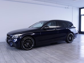 Vehicle image MERCEDES-BENZ C 220 d Swiss Star AMG Line 4m Kombi